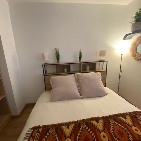 B&B Du Clos Menil Asnières 외부 사진
